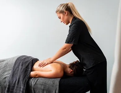 Ontspannende massage bij Glow House